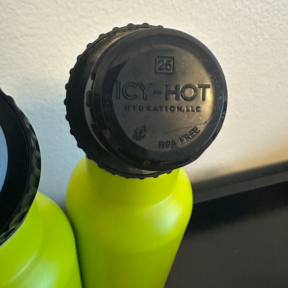 Set of Two Fifty Fifty Bright Green Water Bottles - Picture 5 of 7